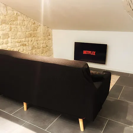 Love Room Fantasme 50 Nuances Jonzac Exterior photo